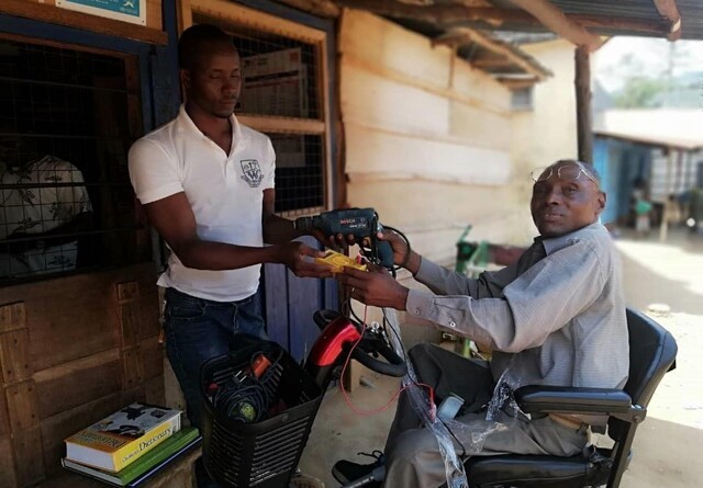 Gammelt værktøj skaber nye håndværkere i Sierra Leone