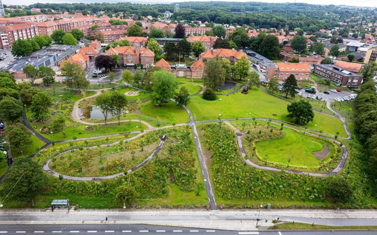 Aarhus' nye park samler mennesker og regnvand