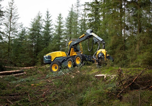 Eco Log viser sin største skovmaskine frem