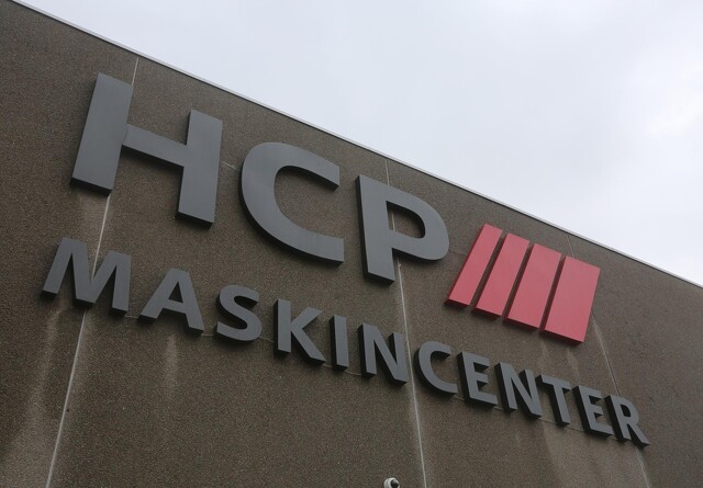 Trods afvikling af maskincenter: HCP lander overskud efter tre år med røde tal